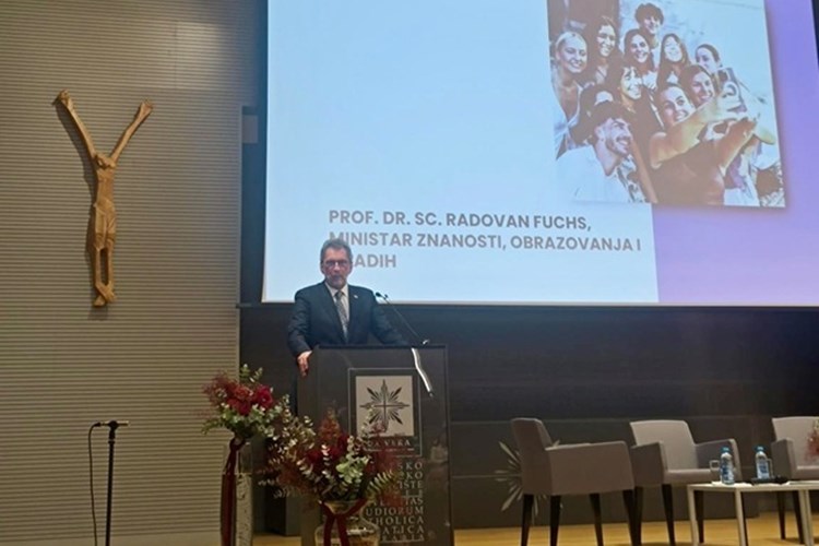 Slika \slike\Vijesti\11-11-2025\fuchsHKS1.jpg